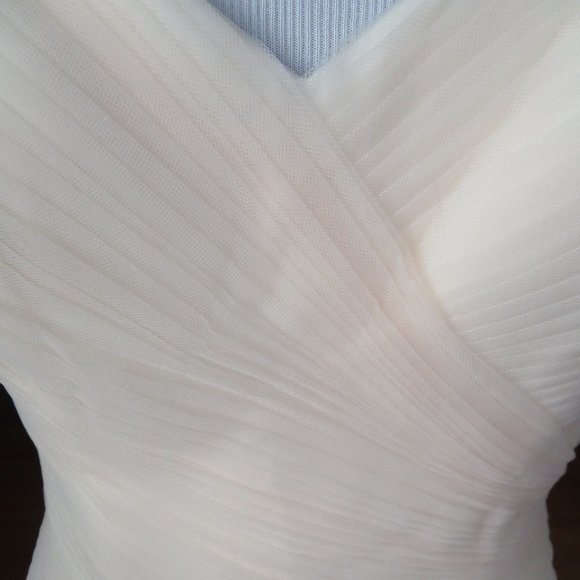 San Patrick by Pronovias Wedding Dress Marlan - Picture 8 of 11